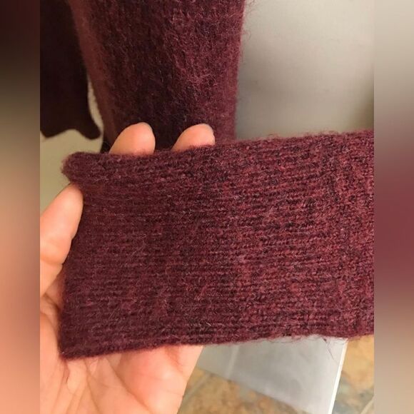 🔮 A NEW DAY | Maroon Open Fuzzy Cardigan Size Small - Picture 2 of 5